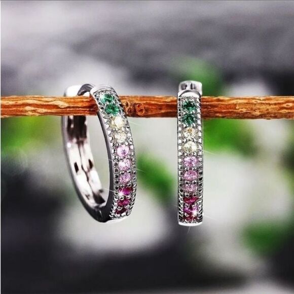 Multi Colored Minimalist hoop huggie earrings in 925 and cubic zirconia - Picture 1 of 7